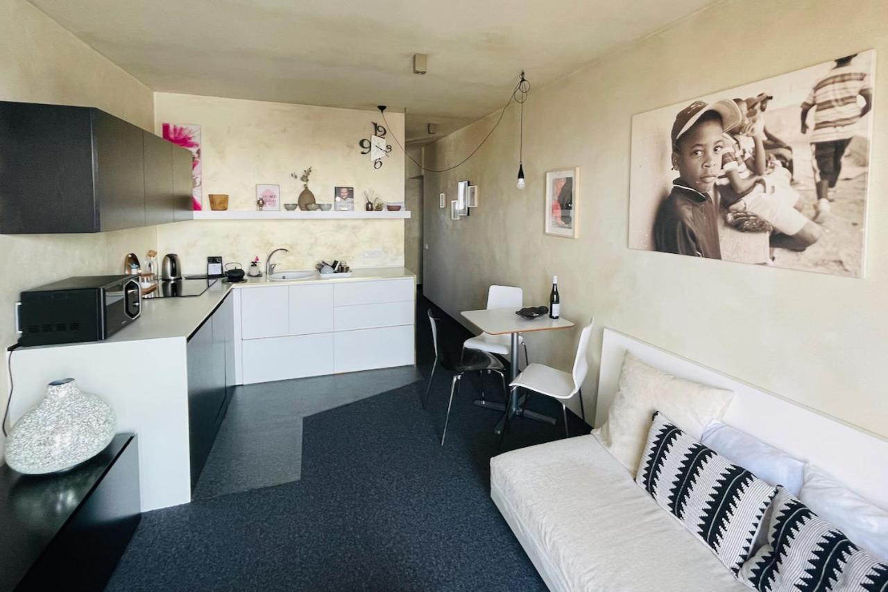 Cozy Apartment - Citycentre - Freeparking - Selfcheck-In Liptovský Mikuláš Exterior foto